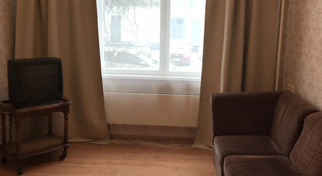Inndays on Generala Antonova 5, Rezervovat Hotel Hotely v UZAO Area s parkováním, Parkování