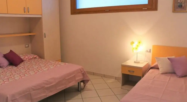 Enjoy a Flat Surrounded by Pools, Prenota Appartamento Hotel a Veneto con parcheggio, Parcheggio