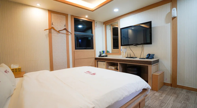 Двухместный номер Standard Mokpo Well hotel