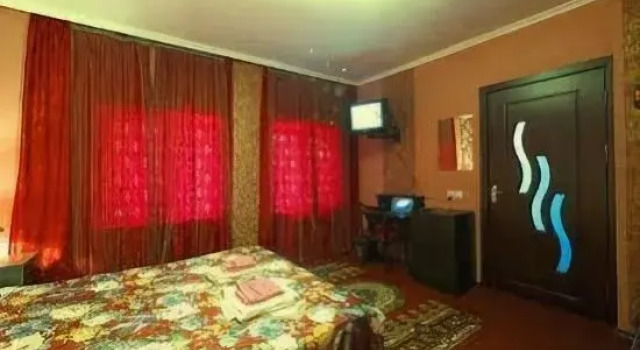 Hotel Adventure, Забронировать Отель Мтацминда Тбилиси, рядом с Концертный зал Тбилиси