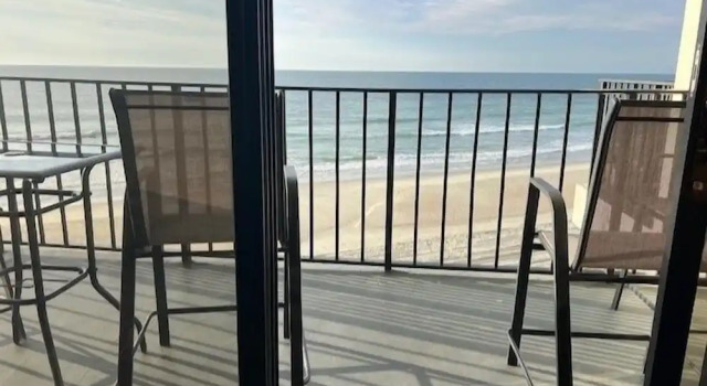 Royal Garden Resort 301 3 Bedroom Condo by RedAwning