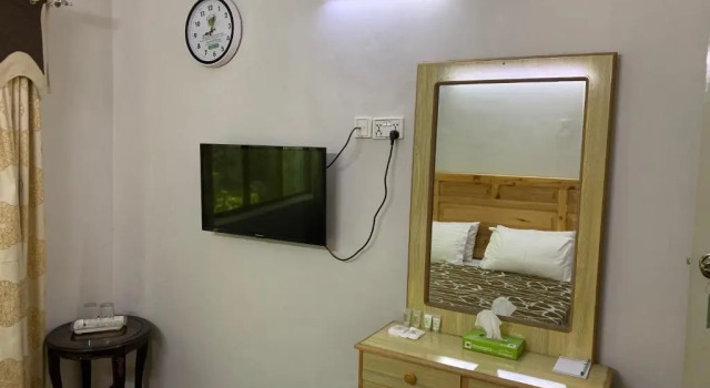 Naveed Tourist Inn, Đặt Khách sạn Gilgit Azad Jammu and Kashmir