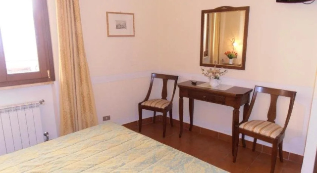 Hotel Garnì Bartabel, Забронировать Отель Гарньяно озеро Гарда