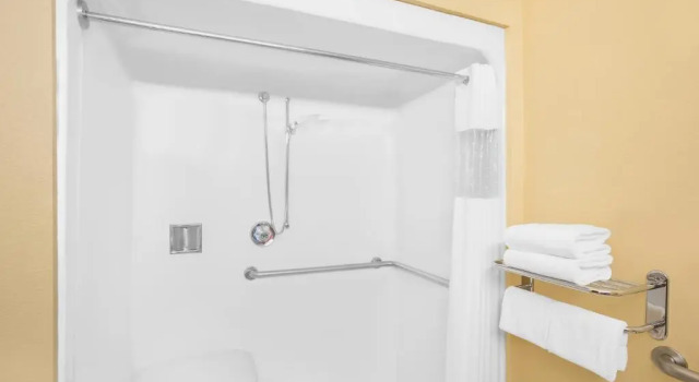 Четырёхместный номер Deluxe The Block Hotel