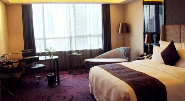 Двухместный номер Superior Sentosa Hotel Shenzhen Feicui Branch, Enjoy tropical swimming pools and high-class fitness club