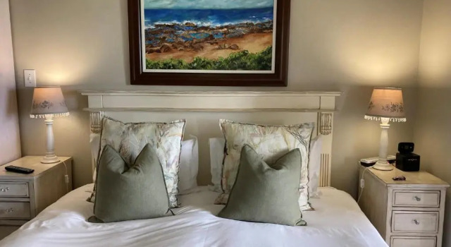 Люкс с видом на бассейн Dunvegan Lodge