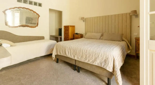 Трёхместный номер Standard с балконом Si Montalcino Hotel