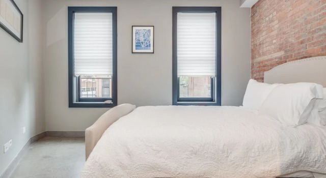 Апартаменты Premium Deedee's Apartments - Lofts at Grove