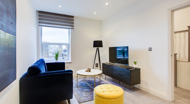 Hybrid Resi - Fulham