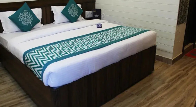Oyo 2749 Hotel Vedas, Rezervovat Hotel Rišikéš Uttarakhand