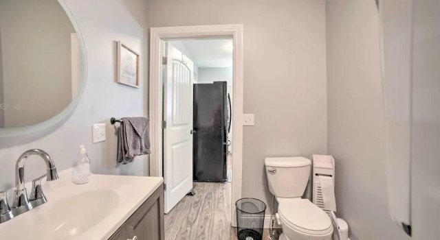 Апартаменты Spacious Fort Wayne Condo w/ Porch + Storage!
