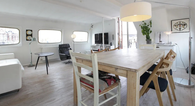 Copenhagen Houseboat, Забронировать Отель Кристиансхавн Копенгаген, рядом с Guinness World Records Museum