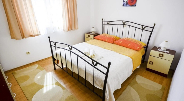 Apartments Iva