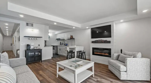 Summit 803 - Luxury Beach Resort Condo 1-6 People, Забронировать Курортный отель Панама-Сити Панхэндл Флорида, рядом с Загородный клуб "Сигнал Хилл"