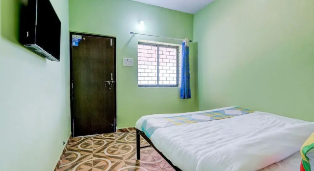 Usha By OYO Rooms, Prenota Hotel Anjuna 