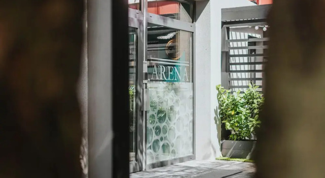 Arena Deluxe & Spa, Prenota Resort Seghedino 