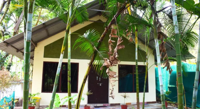 Кровать в общем номере Staymaker Coorg Anekad Resort