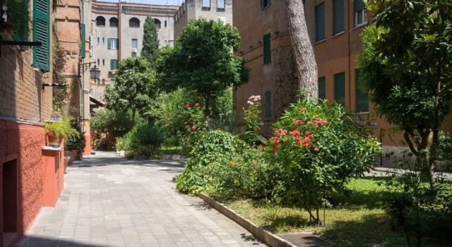Colorful Renewed Apartment Close to St. Peter's, Забронировать Апартаменты/квартира Апартаменты Лацио, Апартаменты/квартира