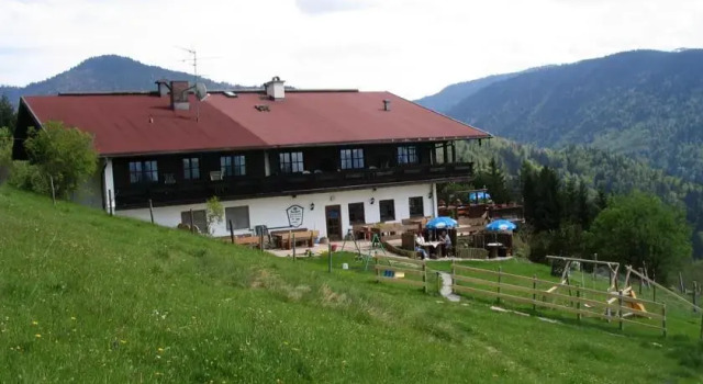 Gasthof Jederer, Book Hotel Reit im Winkl Reit im Winkl - Winklmoos