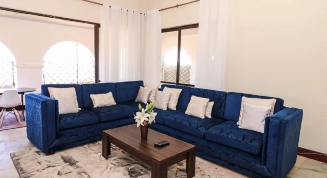 Люкс Stay.Plus Creek Residence Nyali
