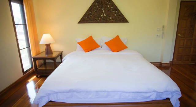 Номер Deluxe Tharnrarin Villa Suphan Buri