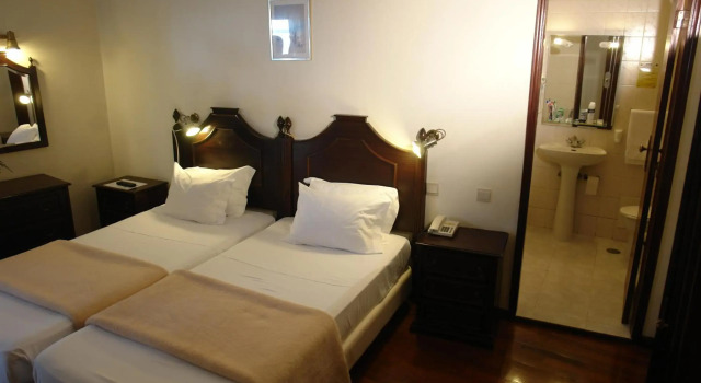 Hotel Sirius, Rezerwuj Hotel Hotele w Funchal z parkingiem, Parking