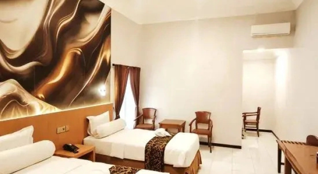 Executive Twin room Manyar Garden