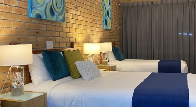Двухместный номер Deluxe c 1 комнатой Coastal Waters Motor Inn