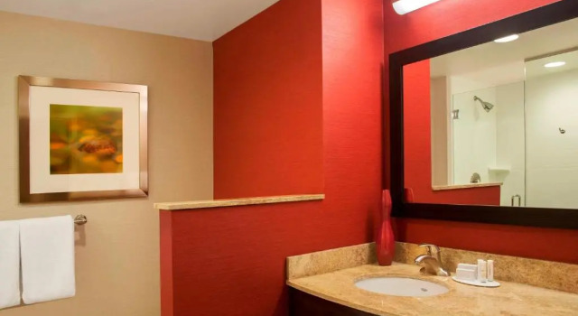 Номер Standard Courtyard Peoria Downtown