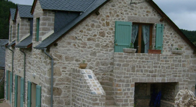 Chez Louis chambres dhôtes à la ferme, Забронировать Отель Отели Lozère с завтраком, Завтраки
