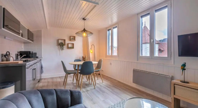 Le Toit du Palais de l'Isle - Studio with stunning views