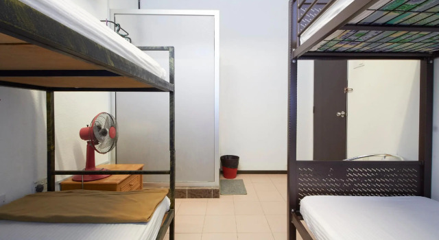 Bett im Wohnheim G99 Hotel