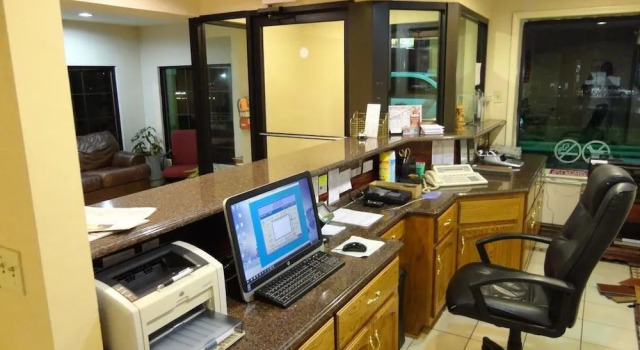 Budget Inn, Boek Hotel Northport Alabama