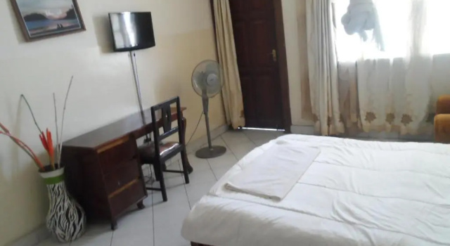 Riversand Hotel