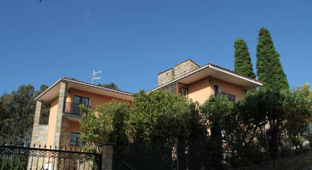 Apartamentos Sierra Pulide, Prenota Appartamento Hotel a Asturie con parcheggio, Parcheggio