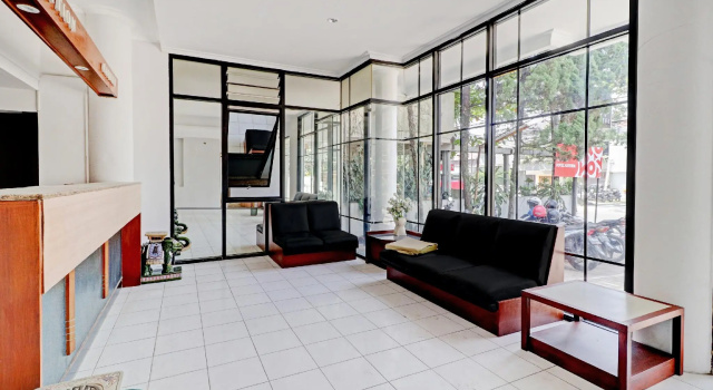 OYO Flagship 90658 Hotel Asteria