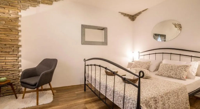Апартаменты Дуплекс Iron Gates Apartments