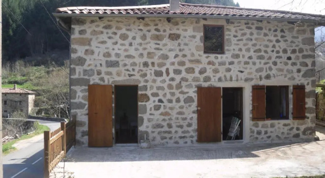 Gîte-La Combelle, Đặt Khách sạn Lussas 