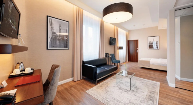 BEST WESTERN PLUS Hotel Ferdynand, Boek Bed and Breakfast Hotels in Subkarpaten met parkeren, Parkeren