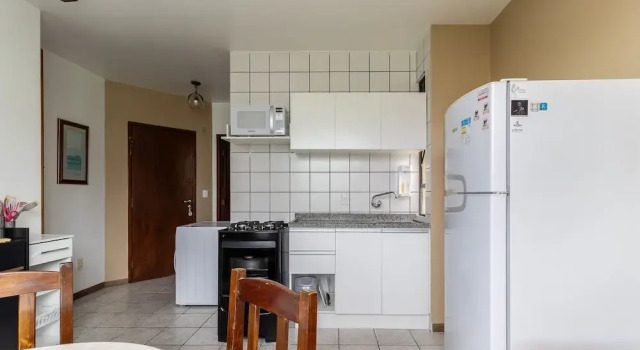 Апартаменты Cozy Apartment 6 Minutes From Canas Beach Acg302