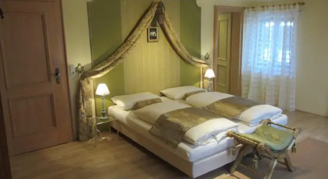 Romantik Unterkünfte Gut Rechetsberg, Boek Hotel Huglfing Pfaffenwinkel