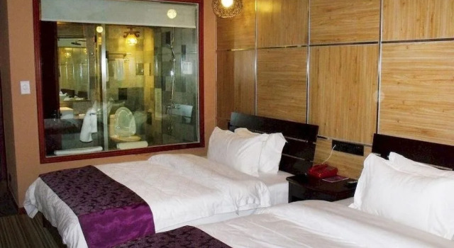 QiuLianHotel(昆明秋恋大酒店), Book Hotel Hoteller i Kunming med pool, Swimmingpool