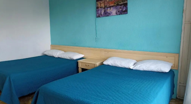 Четырёхместный номер Standard Hotel Viena