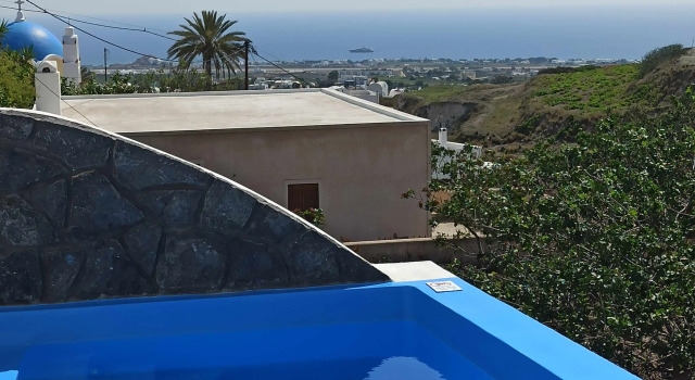 Люкс с панорамным видом Amphitrite Suites Santorini