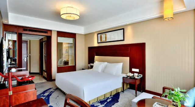 Номер Standard Ramada Plaza Yiwu
