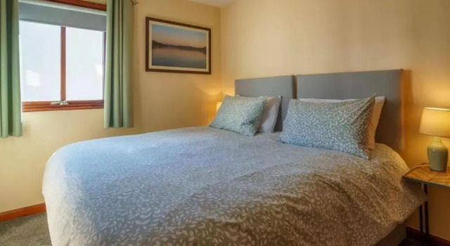 Ground Floor 1 Bed Apartment with Twin/King option