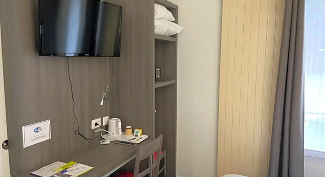 Номер Standard Hotel Lilas Gambetta