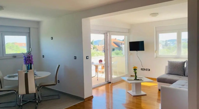 Апартаменты Apartments Nika Sukošan
