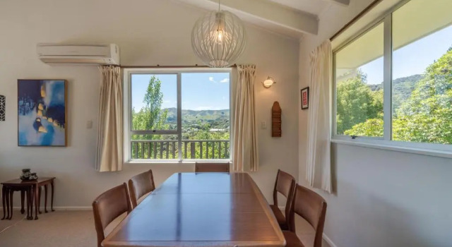 Vue De La Mer - Akaroa Holiday Home