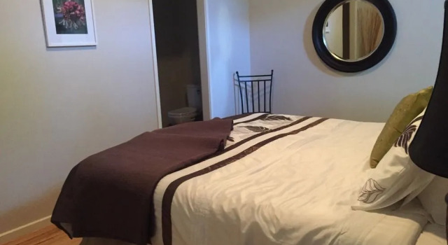 Carlyle House B&B, Prenota Bed & breakfast Rutherglen Murray River